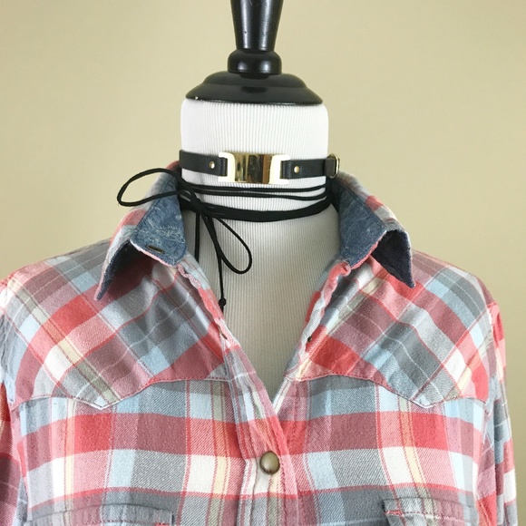 JACHS GIRLFRIEND Plaid Pink button front Flannel - Picture 3 of 8